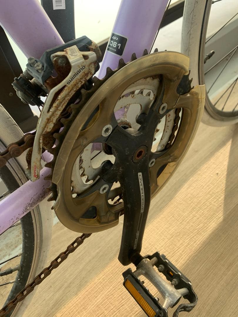 限定カラー　louis garneau CHASSE ルイガノ　シャッセ