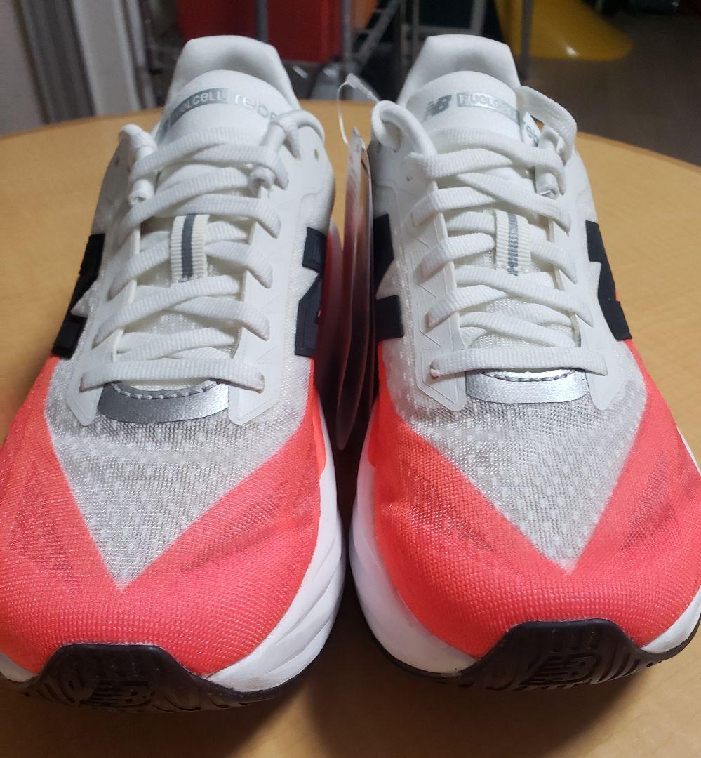 スパイク・シューズ New Balance FuelCell Rebel 26.0cm