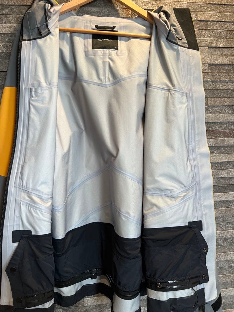 ピークパフォーマンス グラビティ ゴアテックス 3L 上下セット XL