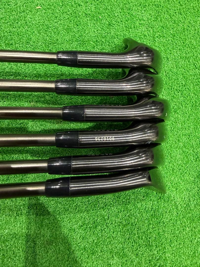 限定品Titleist タイトリストT200BLACK リミテッドエディション