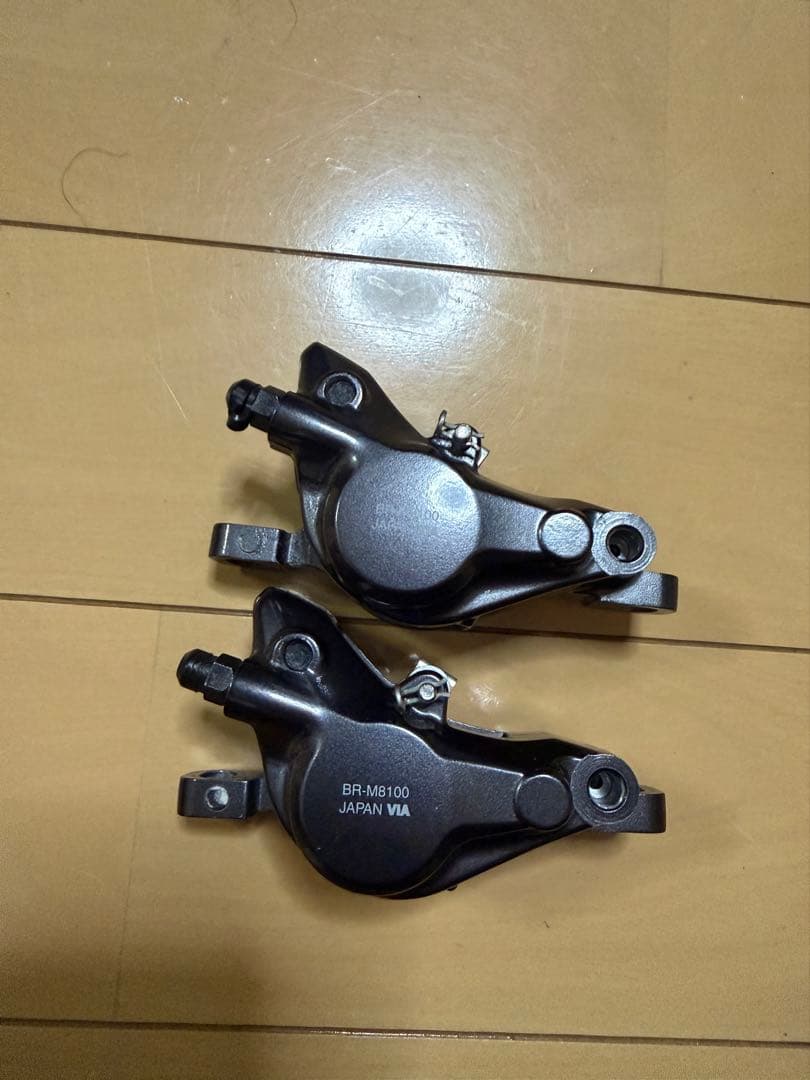 SHIMANO シマノ　デオーレXT 油圧キャリパー