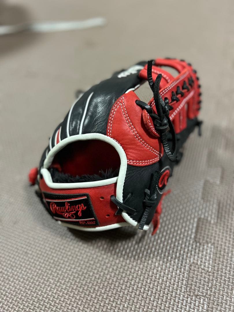 Rawlings Heart of the Hide 軟式グローブ