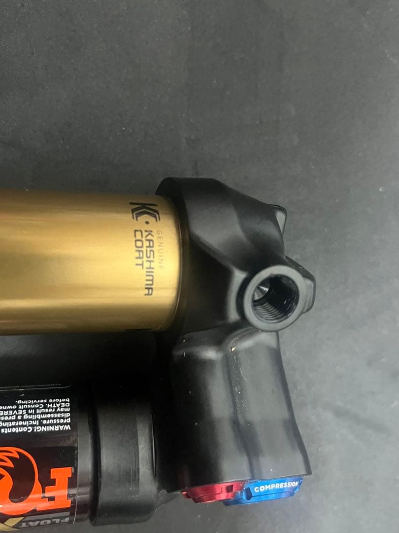 FOX Float X2 リアショック 205x65mm ほぼ未使用