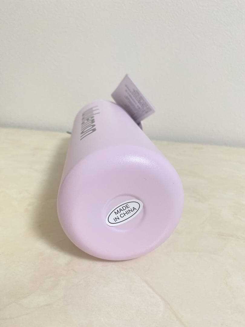 新品未使用　ルルレモン　ボトル　スポーツボトル 水筒　ピンク 710ml