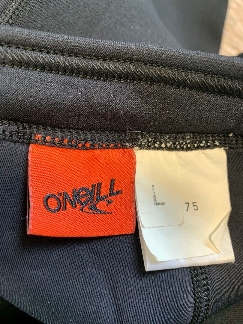 T&C SURF タッパー O'Neill ショーツ、リーシュ、スタンド付き