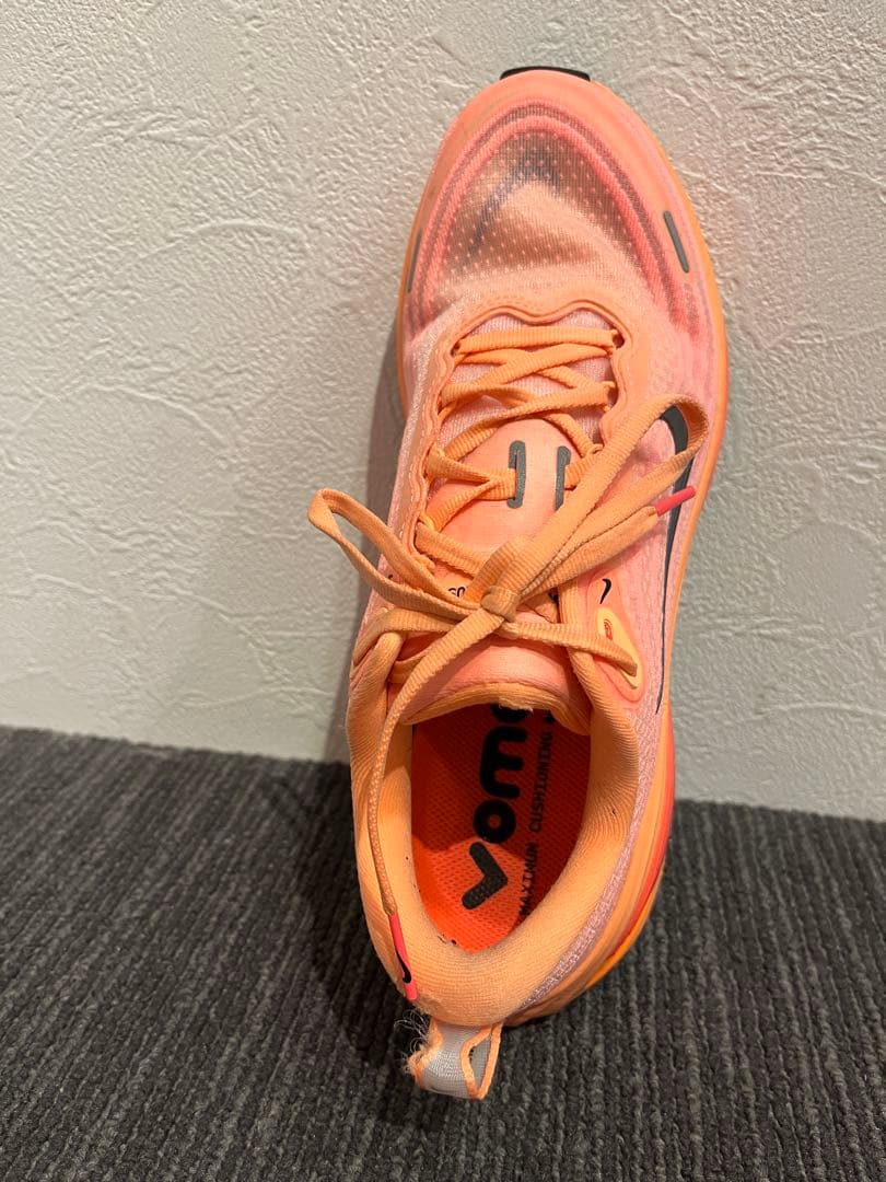 Nike ボメロ プラス ランニング シューズ マラソン 25.5cm