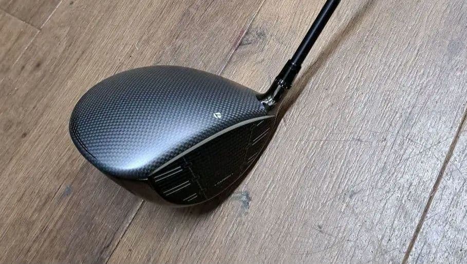 TaylorMade Qi35 ドライバー 10.5度TM55S ベッドカバー付