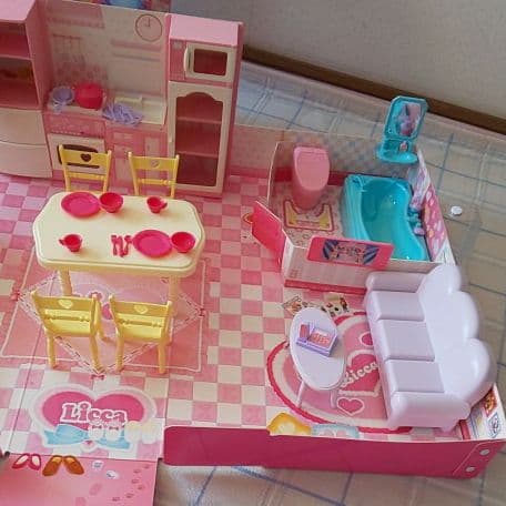 リカちゃんファミリーハウス