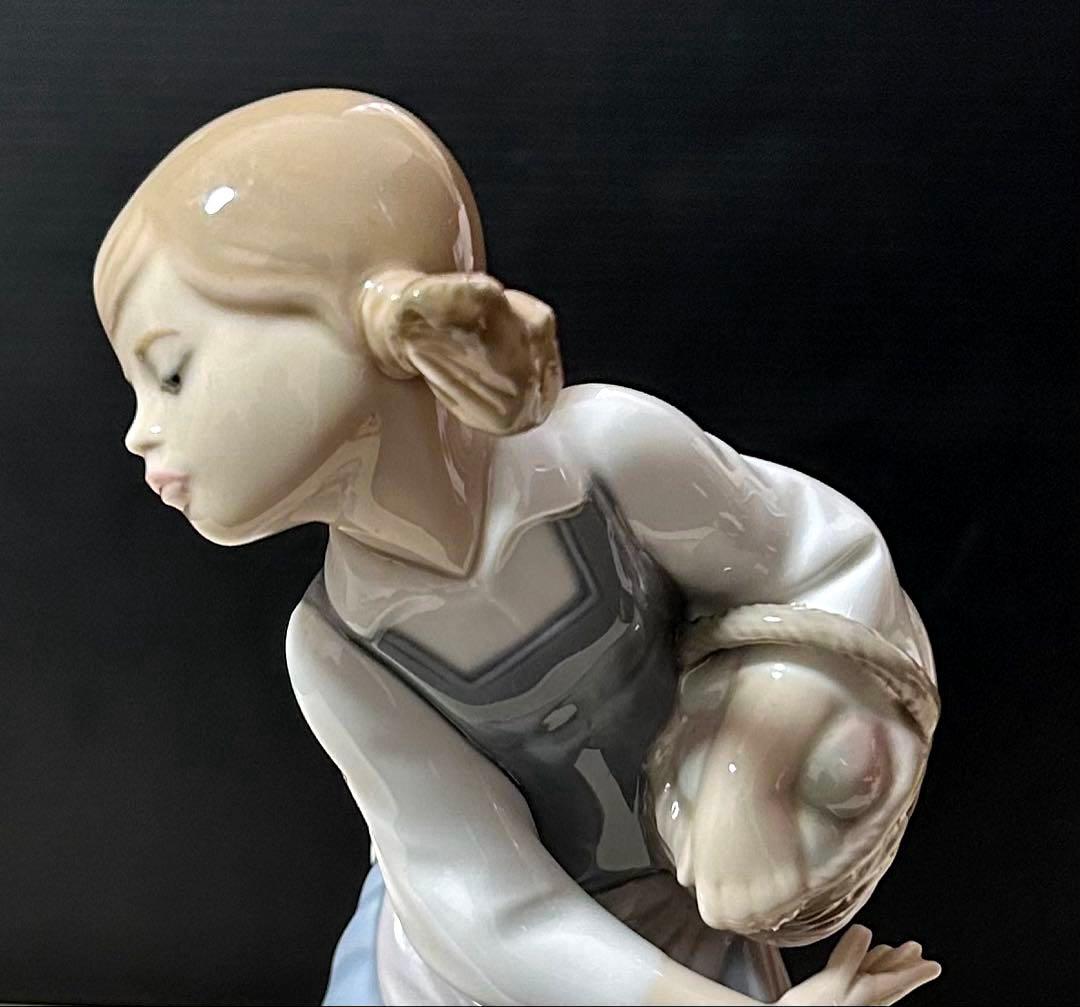 LLADRO リヤドロ　4982 『ポチのいたずら』 フィギュリン 置物