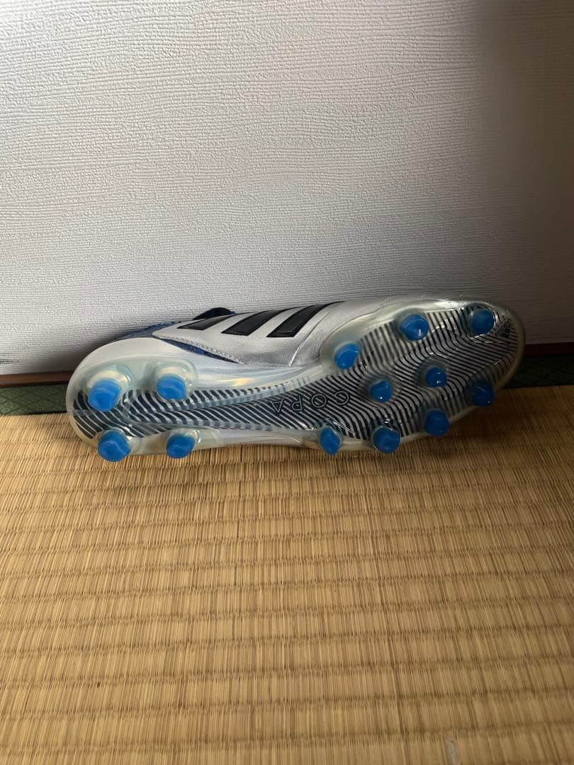 adidas Copa シルバー/ブルー スパイク