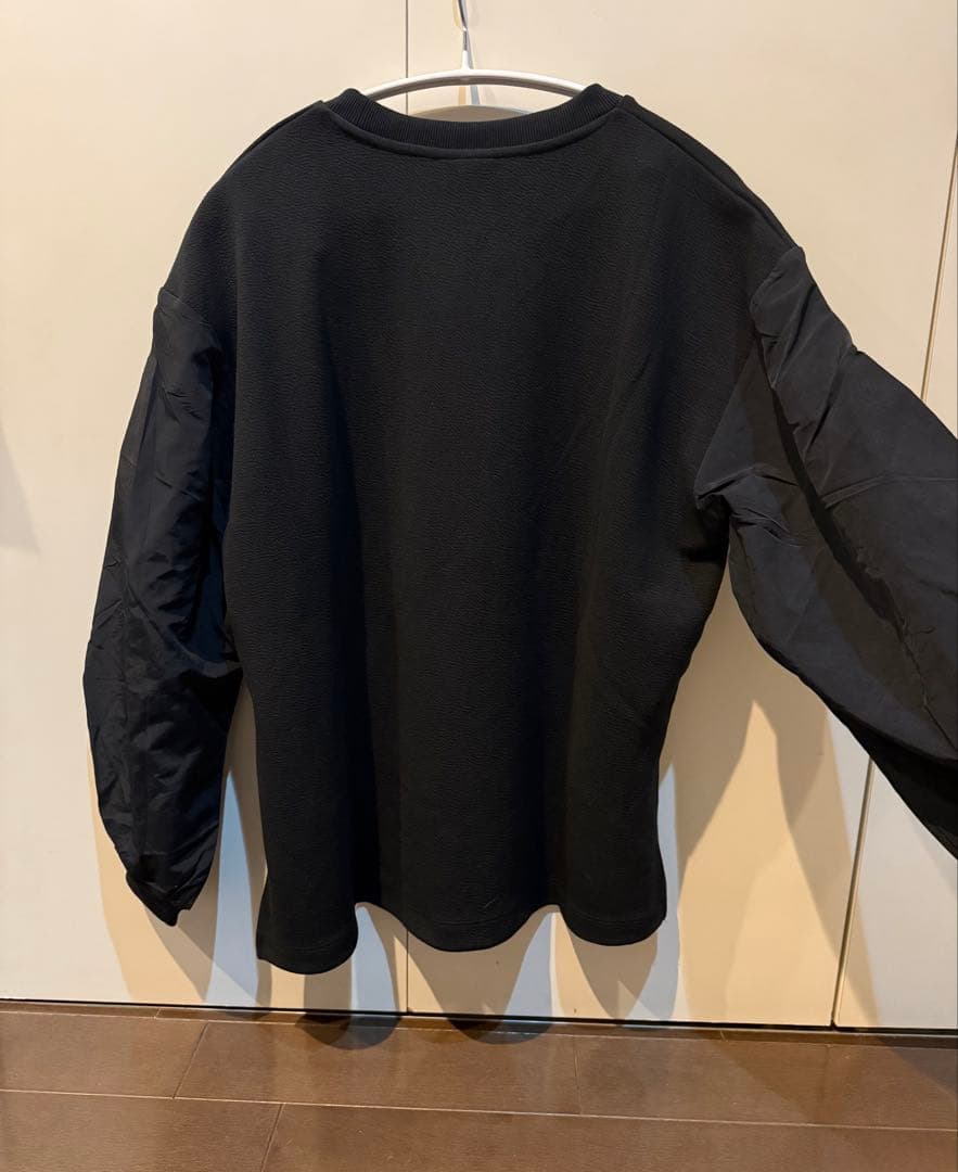新品　ニューバランス トレーナー M ブラック 異素材切替 レディース