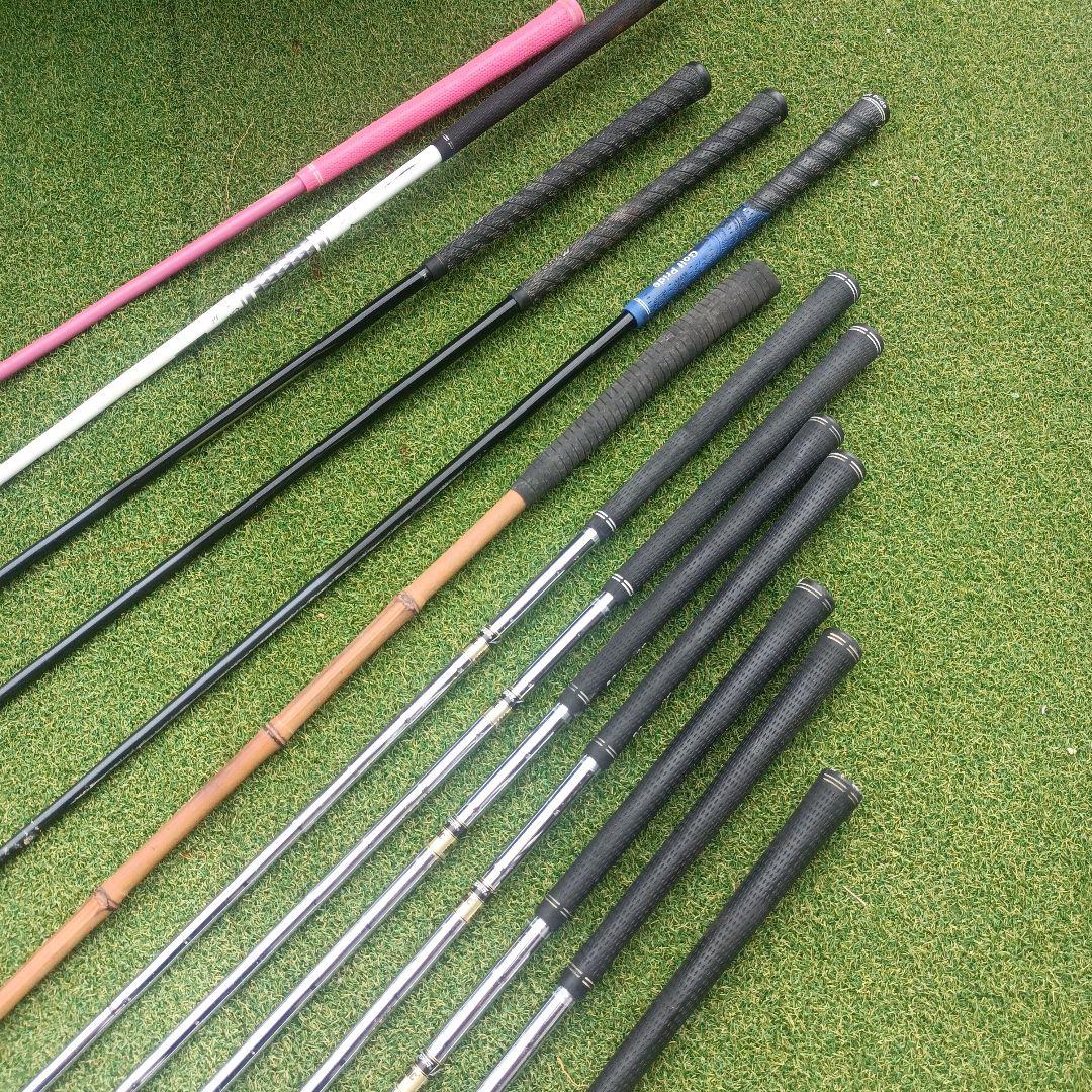 カラフルなゴルフバッグとクラブ13本セット右利用
