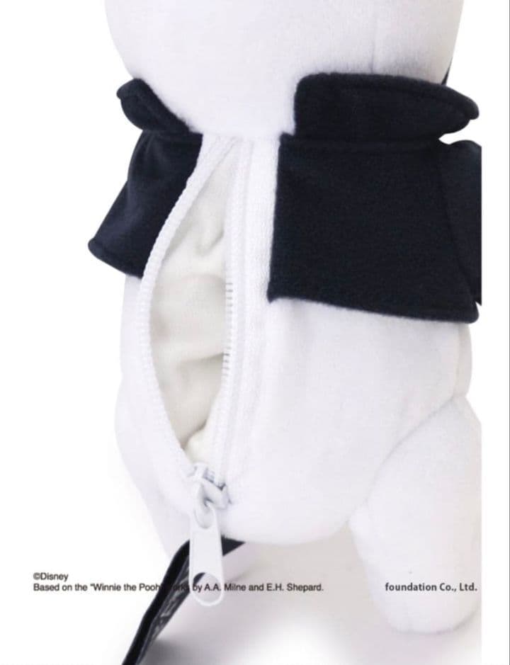②新品 未使用 PEARLY GATES プーさんぬいぐるみボールポーチ