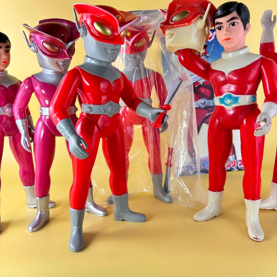 ブルマァク　墓場の画廊　レッドマン　ソフビ　新品未開封