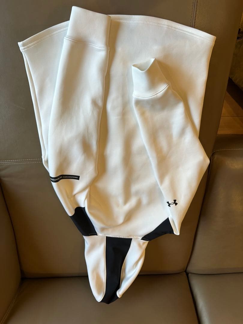 新庄　Under Armour ジャージ上下セット ホワイト/ブラック