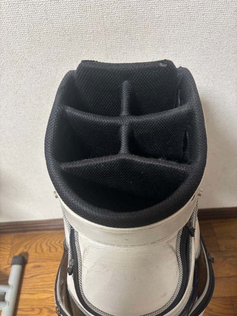 オークリー ゴルフバッグ ヘッドカバー付き
